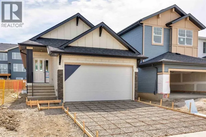 73 Southborough Square, Cochrane, Alberta T4C3J7