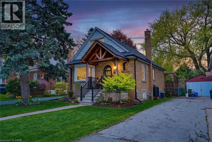 198 EAST 19TH Street, Hamilton, Ontario L9A4S5
