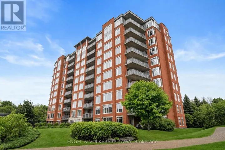 1008 - 136 DARLINGTON PRIVATE, Ottawa, Ontario K1V0X6