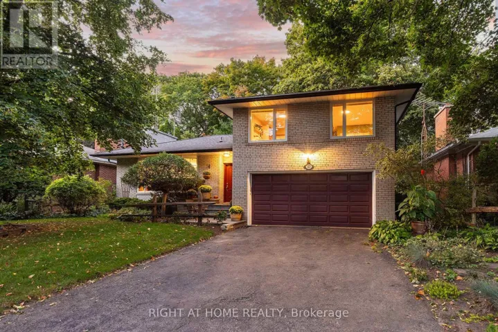 3325 ENNISKILLEN CIRCLE, Mississauga (Erindale), Ontario L5C2M9