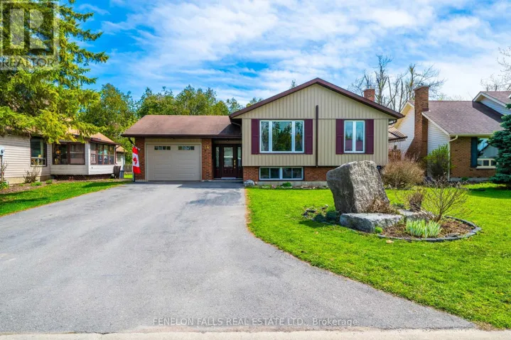 36 JANLISDA DRIVE, Kawartha Lakes (Fenelon Falls), Ontario K0M1N0