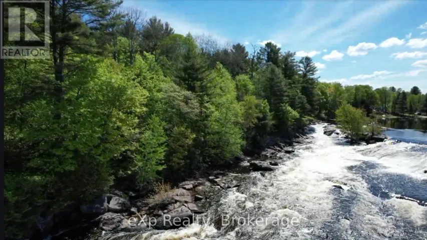 26 MAGNET ROAD, Magnetawan (Ahmic Harbour), Ontario P0A1P0