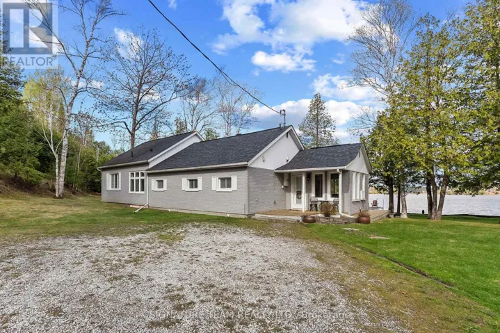32B LEFTY LANE, Whitewater Region, Ontario K0J1Y0