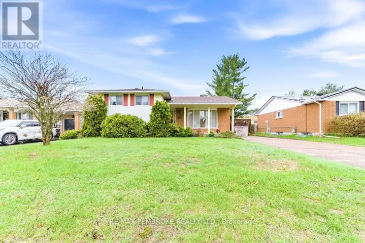 20 MAPLE AVENUE, Petawawa, Ontario K8H2Y5