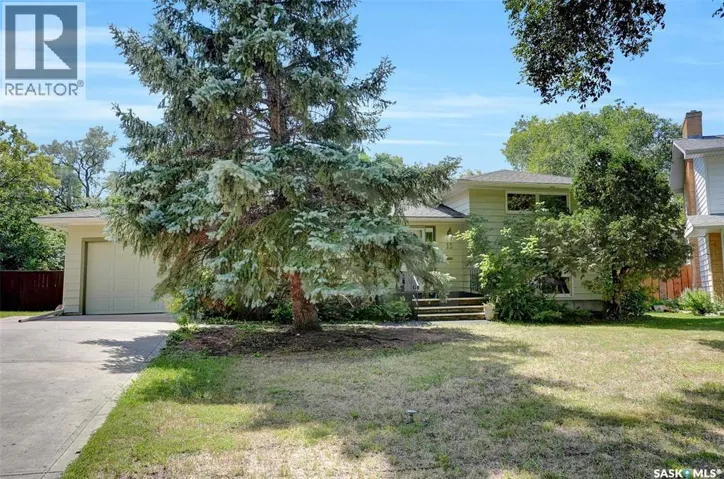 15 Academy Park ROAD, Regina, Saskatchewan S4S4M8
