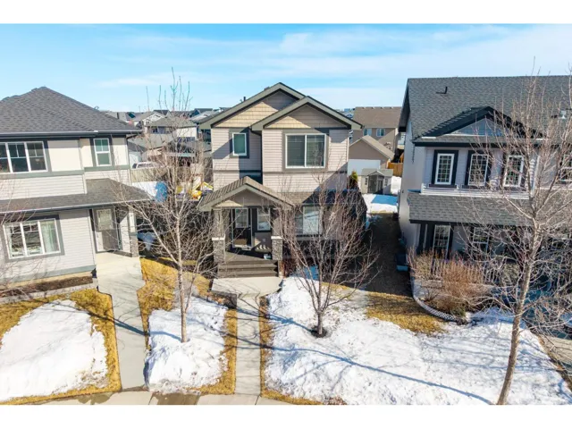 7074 CARDINAL WY SW, Edmonton, Alberta T6W1Y8