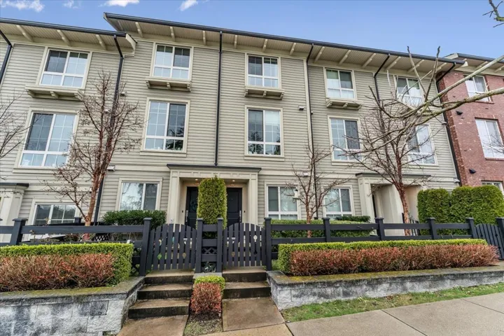 43 16260 23A AVENUE, Surrey, British Columbia V3Z0P7