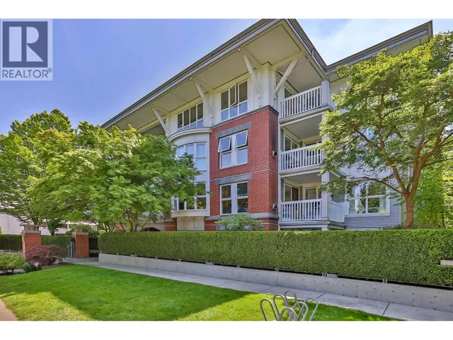 202 1858 W 5TH AVENUE, Vancouver, British Columbia V6J1P3