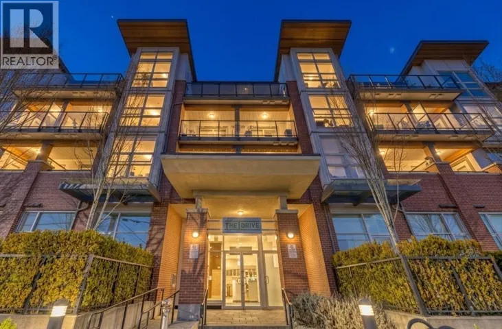 302 1182 W 16TH STREET, North Vancouver, British Columbia V7P0B3