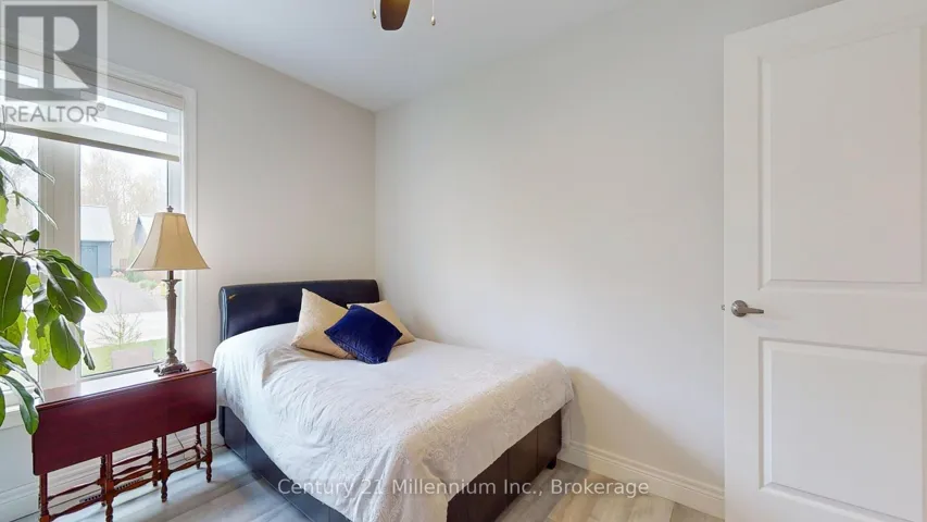 780