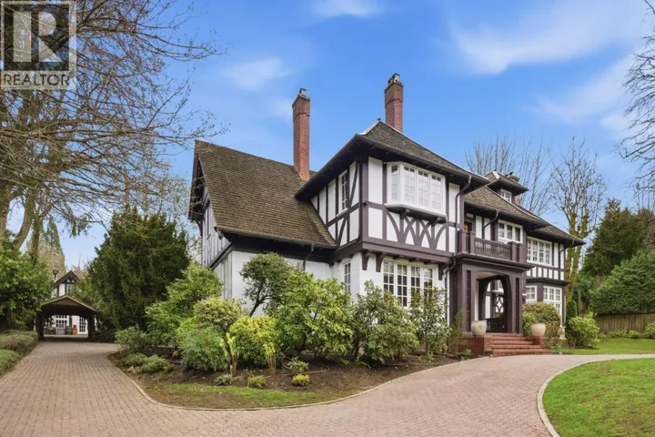 3590 CYPRESS STREET, Vancouver, British Columbia V6J3P1