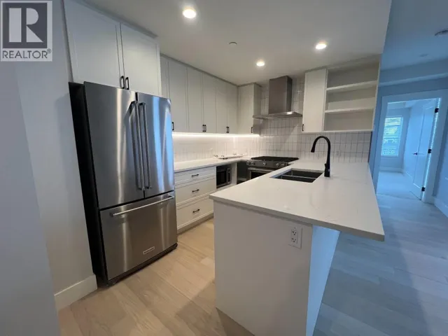 212 22226 BROWN AVE, Maple Ridge, British Columbia V2X4R2