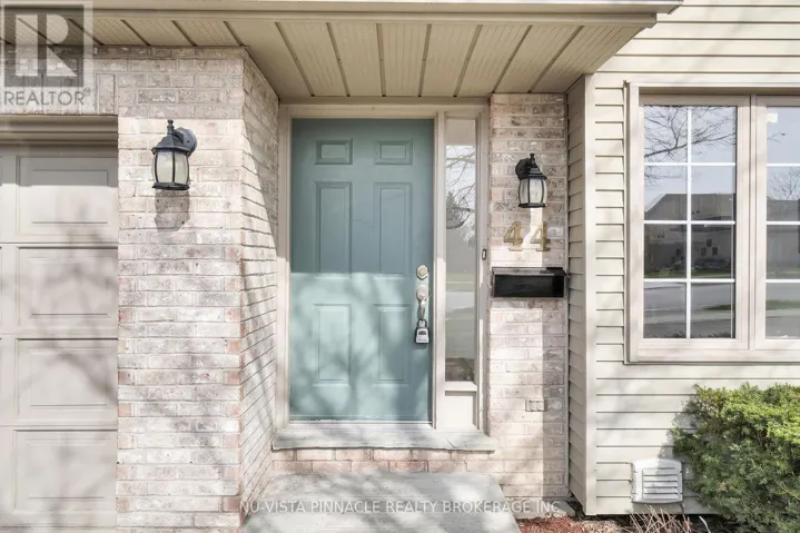 44 - 410 AMBLESIDE DRIVE, London North (North A), Ontario N6G4Y3