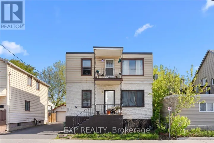208 MONTFORT STREET, Ottawa, Ontario K1L5P4