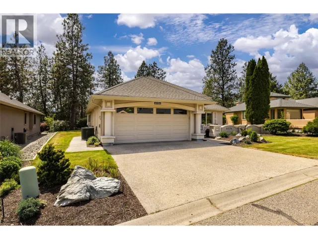 4034 Gallaghers Terrace, Kelowna, British Columbia V1W3Z8