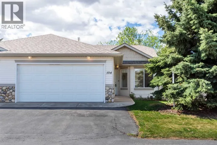 104 Whispering Way, Vulcan, Alberta T0L2B0