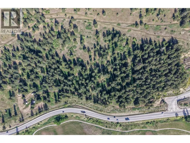 1600 Mountain View Avenue, Lumby, British Columbia V0E2G0