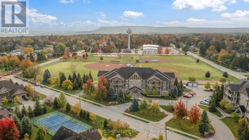 207 - 27 BEAVER STREET, Blue Mountains, Ontario N0H2P0