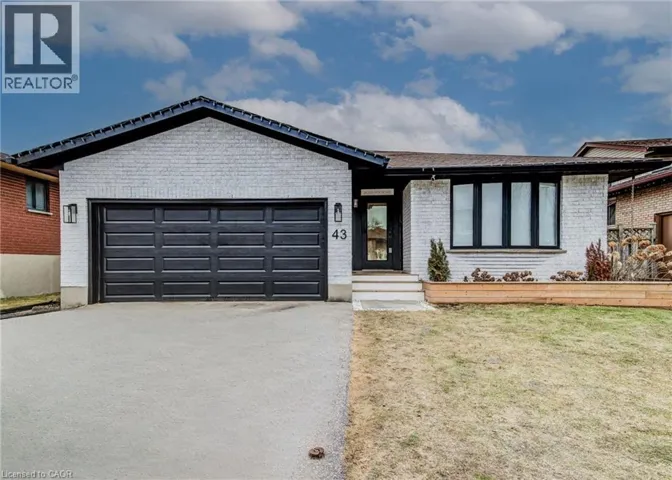 43 SOUTHVIEW Crescent, Cambridge, Ontario N1P1A3