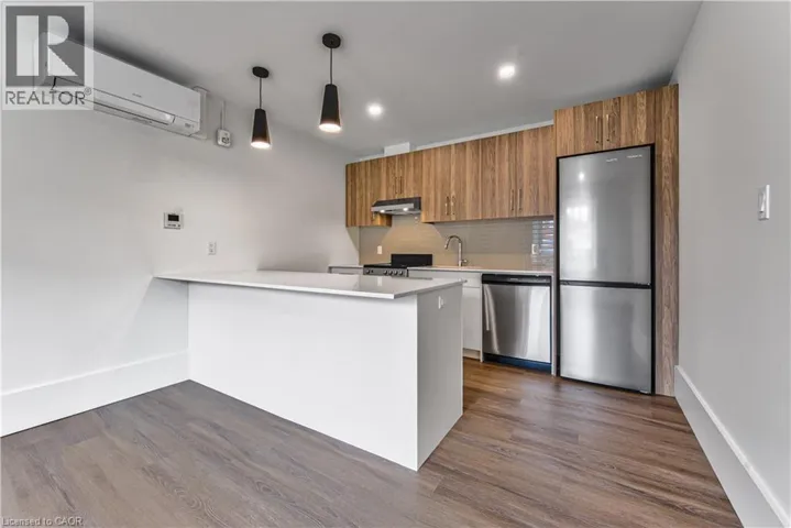 28 MAIN Street Unit# 9, Cambridge, Ontario N1R1V4