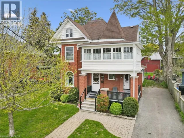 150 WALKER Street, Cambridge, Ontario N3C2C2