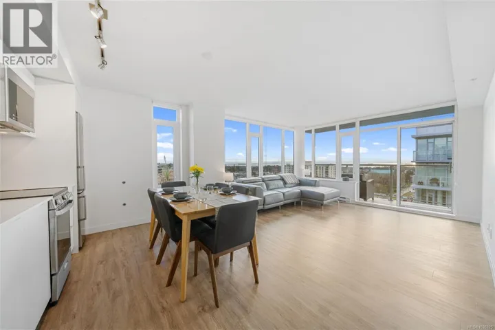2002 845 Johnson St, Victoria, British Columbia V8W0G3