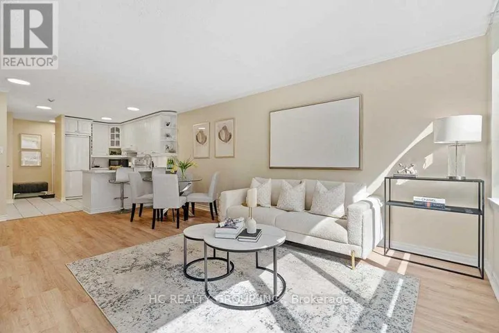 306 - 633 BAY STREET, Toronto (Bay Street Corridor), Ontario M5G2G4