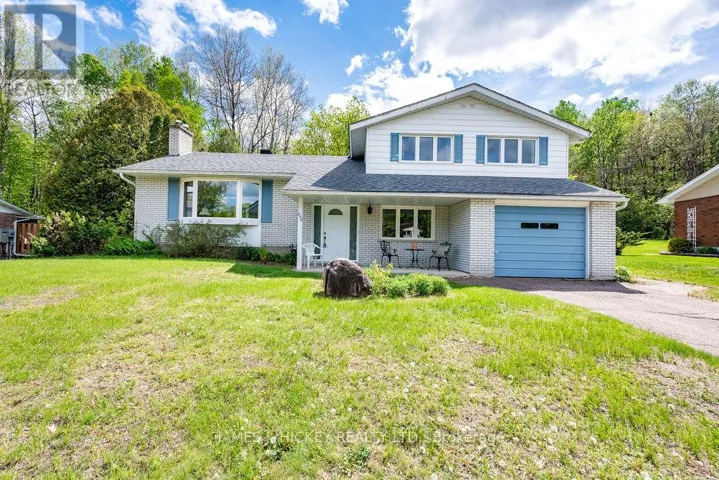 250 THOMAS STREET, Deep River, Ontario K0J1P0