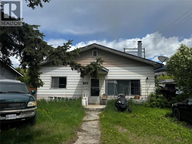 917 12th Street S, Golden, British Columbia V0A1H0