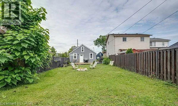 43 ADAIR Avenue S, Hamilton, Ontario L8H1B5