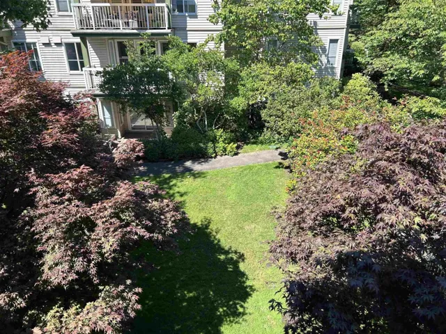 304 10665 139 STREET, Surrey, British Columbia V3T4L8