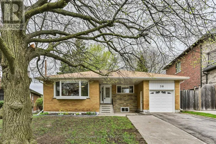 30 SHAUNAVON HEIGHTS CRESCENT, Toronto (Parkwoods-Donalda), Ontario M3A2P4