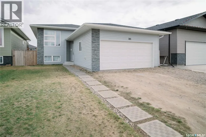 205 Reddekopp LANE, Warman, Saskatchewan S0K4S3