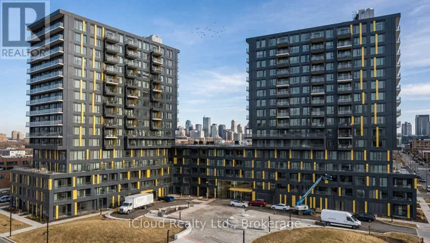 D211 - 4878 POWERS COMMON, Burlington (Appleby), Ontario L7M2B4