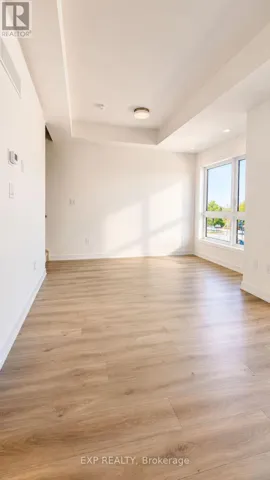 Q11 - 25 PALACE STREET, Kitchener, Ontario N2E3M6