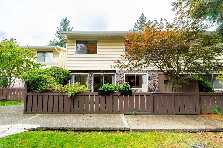 49 9378 122 STREET, Surrey, British Columbia V3V4L6