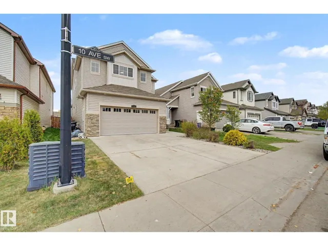 6016 10 AV SW, Edmonton, Alberta T6X0M3