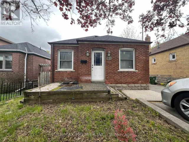 155 WILLIAM STREET, Toronto (Weston), Ontario M9N2G9