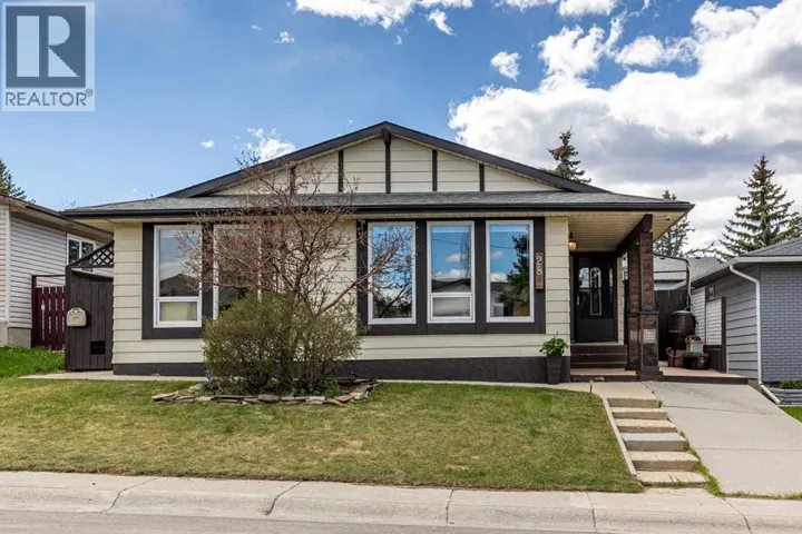 28 Beddington Crescent NE, Calgary, Alberta T3K1N5