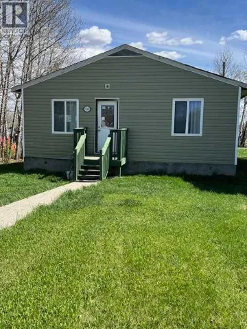 5269 52 Street, Mayerthorpe, Alberta T0E1N0