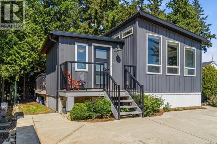 1116 Woss Lake Dr SE, Nanaimo, British Columbia V9R0M3
