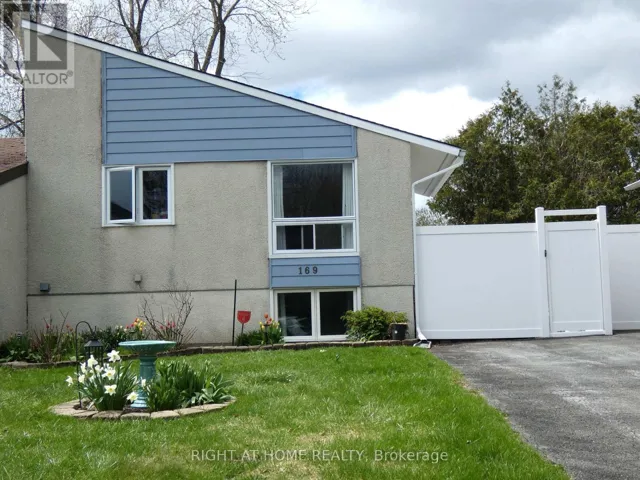 169 CASTLEFRANK ROAD, Ottawa, Ontario K2L1T3
