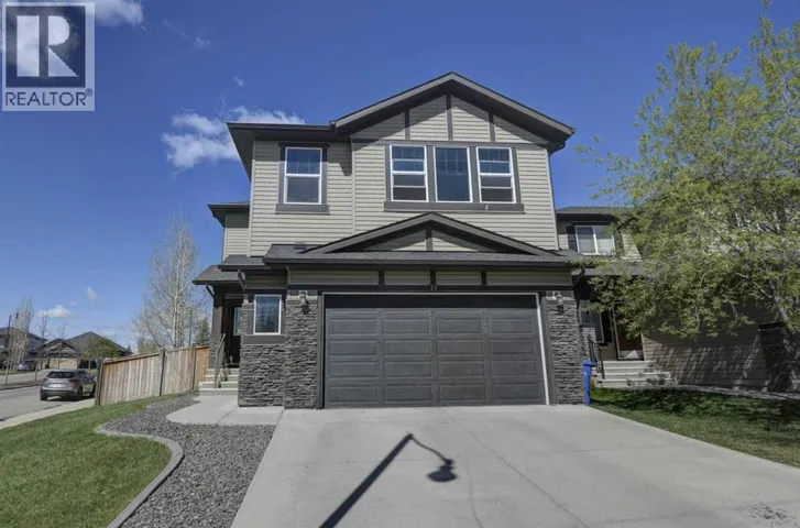 29 Drake Landing Loop, Okotoks, Alberta T1S1H0