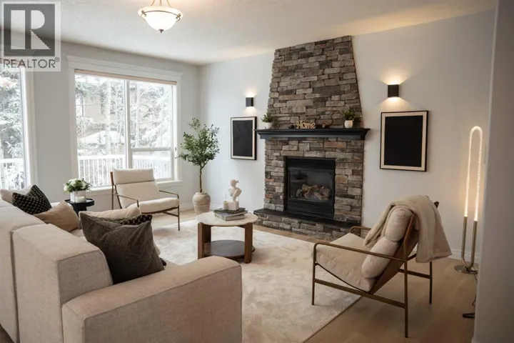 3 Strathridge Bay SW, Calgary, Alberta T3H4S1