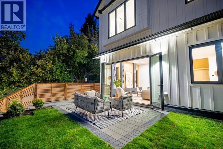 4675 ST. GEORGE STREET, Vancouver, British Columbia V5V4A8