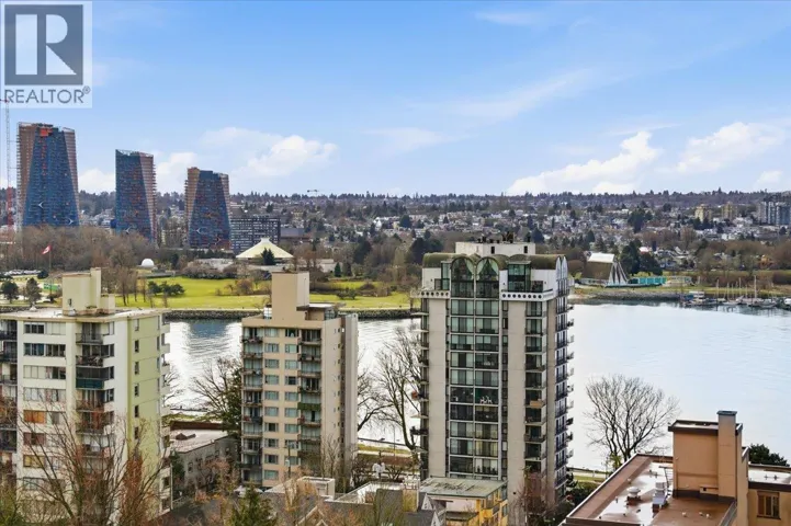 1608 1251 CARDERO STREET, Vancouver, British Columbia V6G2H9