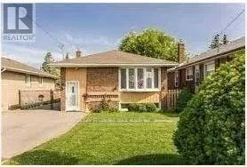 MAIN - 62 LOMBARDY CRESCENT, Toronto (Kennedy Park), Ontario M1K4N9