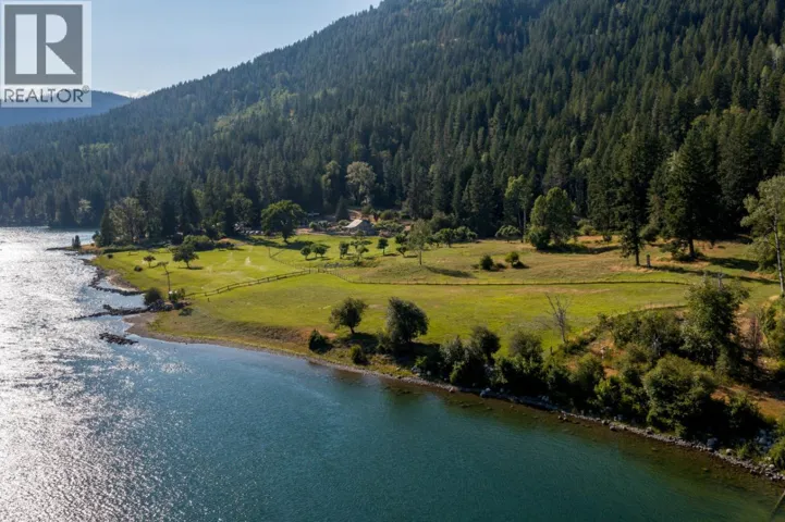 6302 MARSDEN Road, Nelson, British Columbia V1L6X9