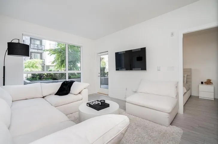 B110 20834 80 AVENUE, Langley, British Columbia V2Y3M5