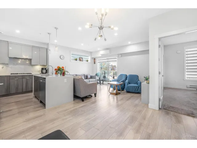 B208 14438 72 AVENUE, Surrey, British Columbia V3S2E7